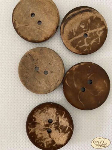 Gomb Kókusz 3212 két méretben 