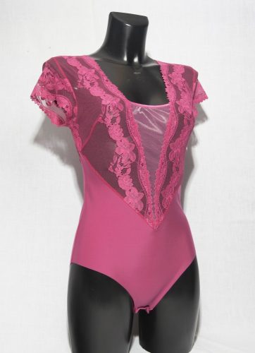 Leilieve M8808 csipkés body rövidujjú