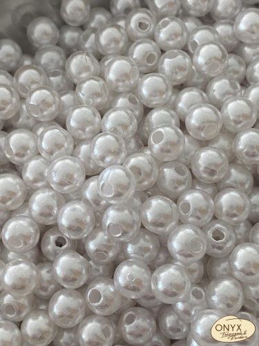 Műanyag tekla gyöngy 10mm átfúrt 