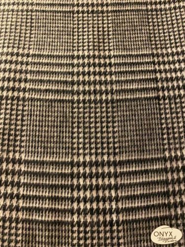 Sál férfiaknak akril fehér-fekete mintás