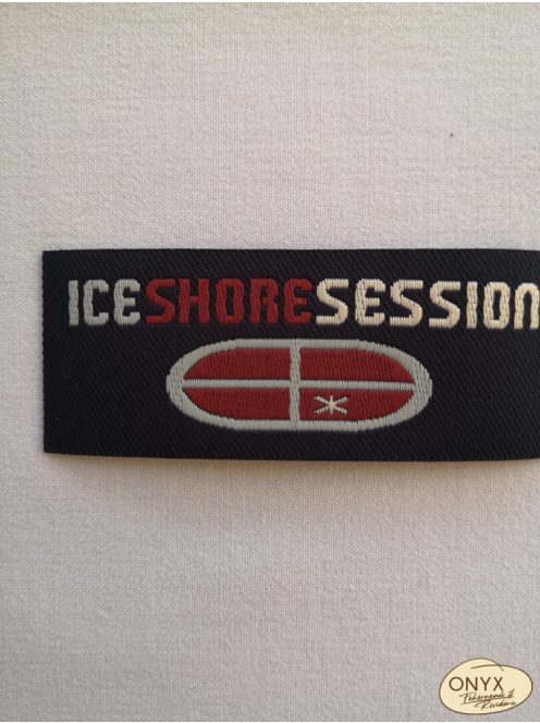 Vasalható folt MV-180 Ice Shore Session felirattal